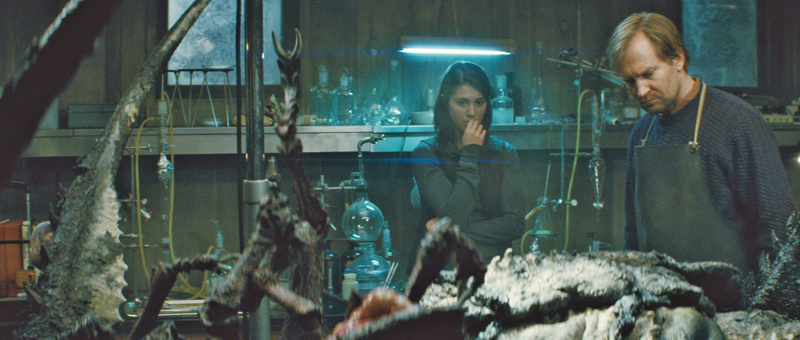 Illustration for article titled Dissect the alien body of The Thing in this new batch of high-res stills